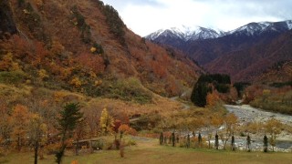 飯豊連峰のふもとのへ