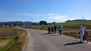 町内ハイク　山本山市民の家へ