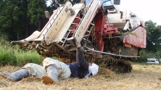 コンバイン・トラブル