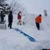 屋根の雪掘り