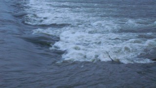 晴れ続きから雨続きへ